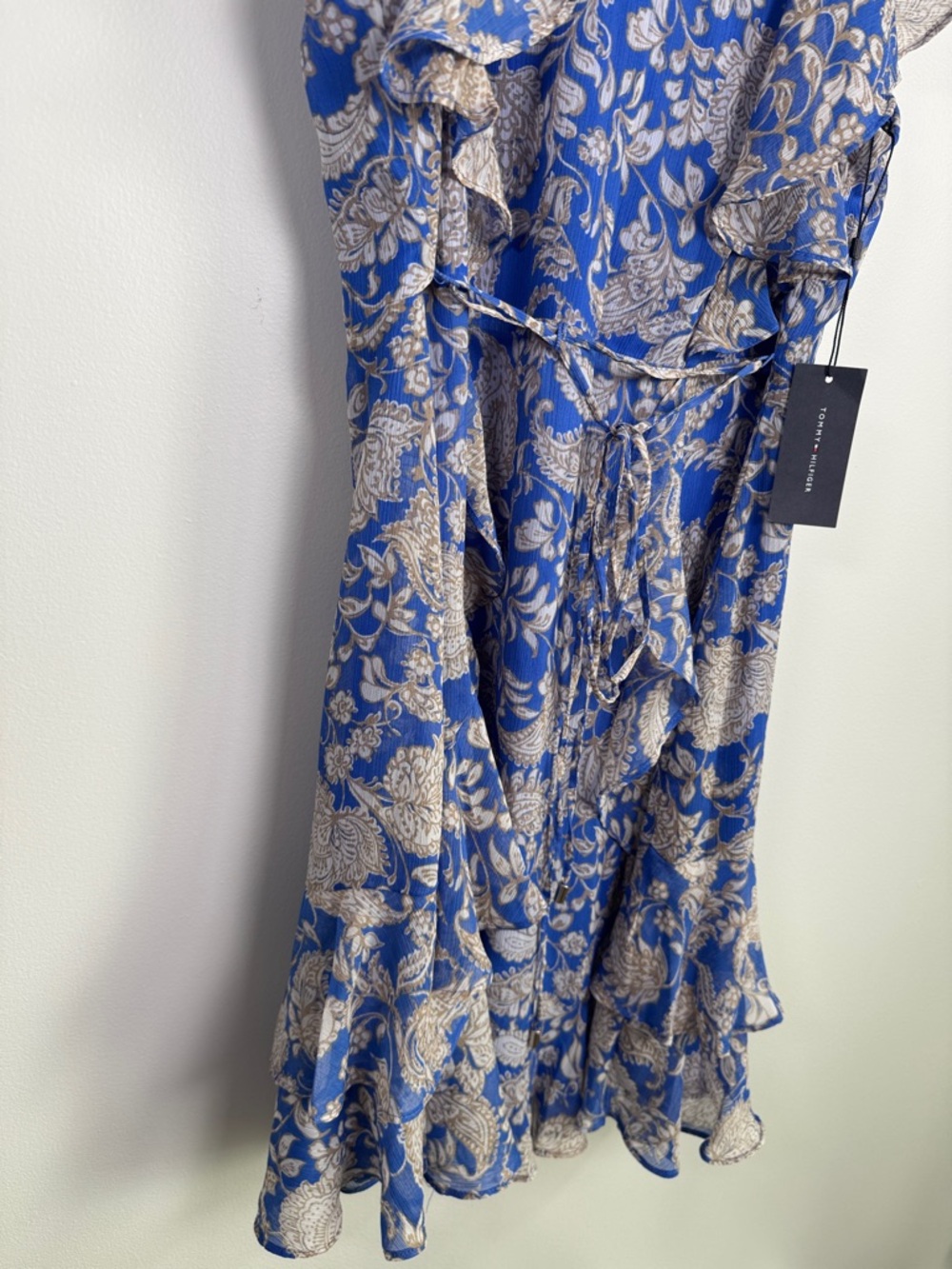 Tommy Hilfiger Paisley Ruffle Chiffon Dress NWT Blue Size 12 - Picture 4 of 9